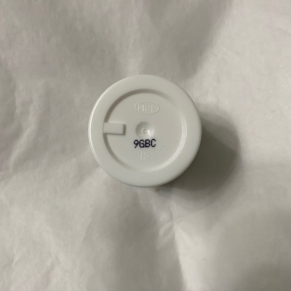 5/$25 💟First Aid Beauty Ultra Repair BarriAIR Cream💟 - Picture 6 of 6